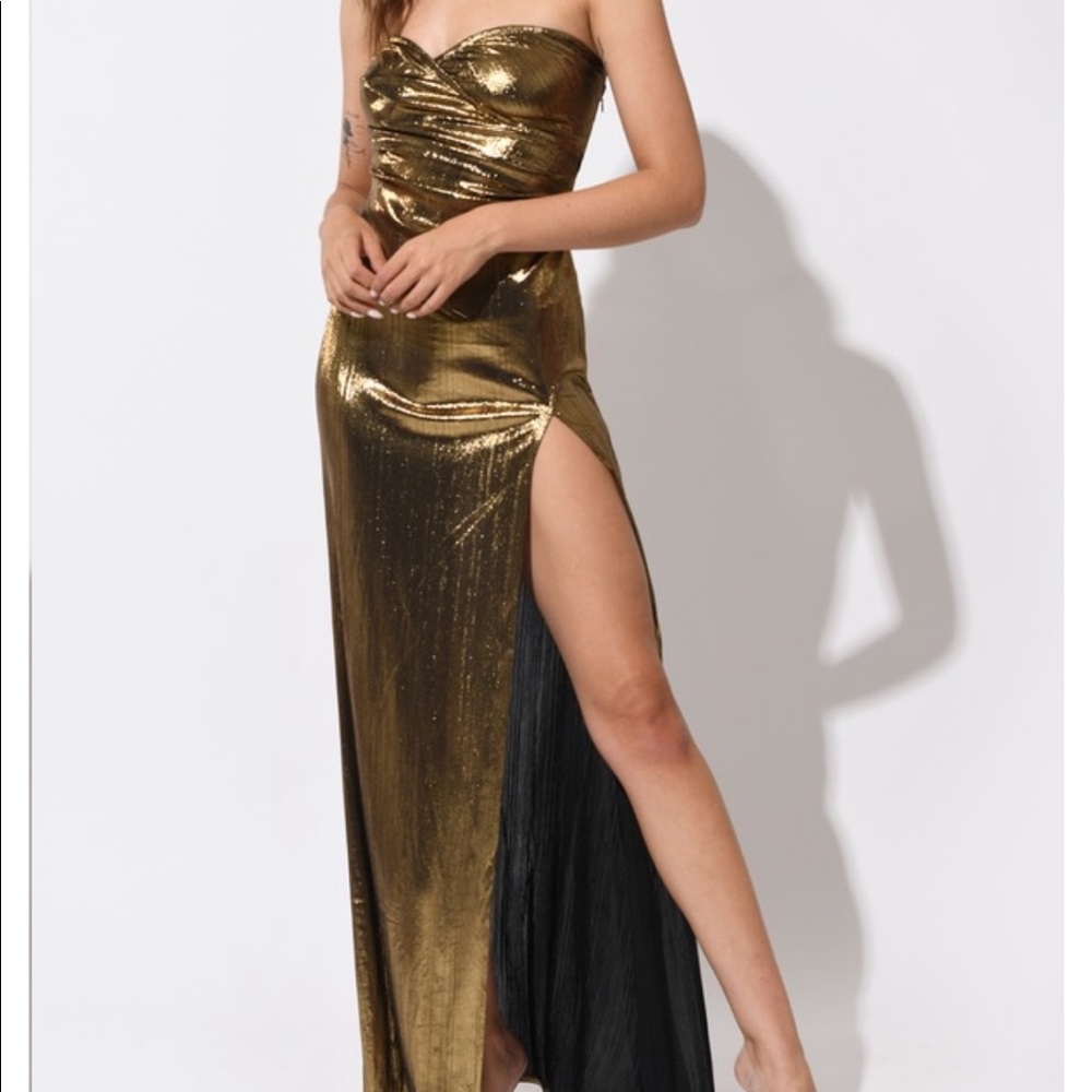 TOBI GOLD SIDE SLIT MAXI DRESS